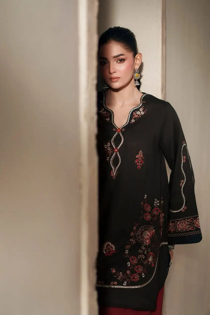 2-Piece Embroidered Dhanak Suit — Amber Rust (Kashmiri Resham)