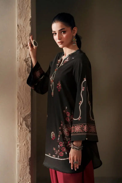 2-Piece Embroidered Dhanak Suit — Amber Rust (Kashmiri Resham)