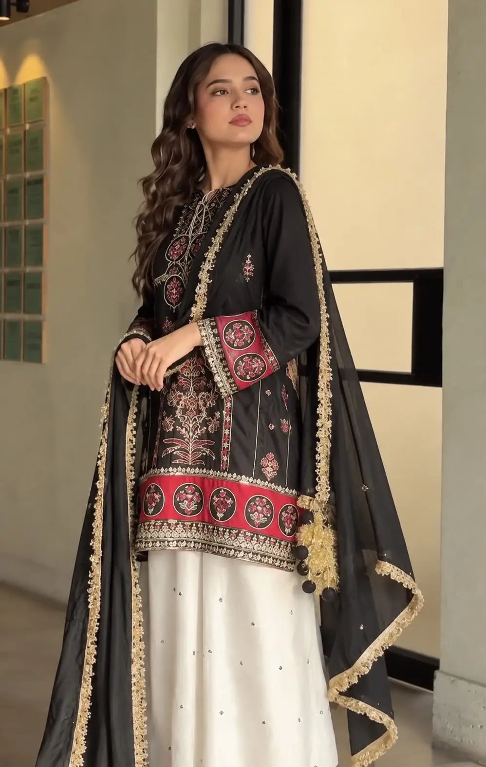 3-Piece Shamoz Silk & Chiffon Suit — Noir & Crimson